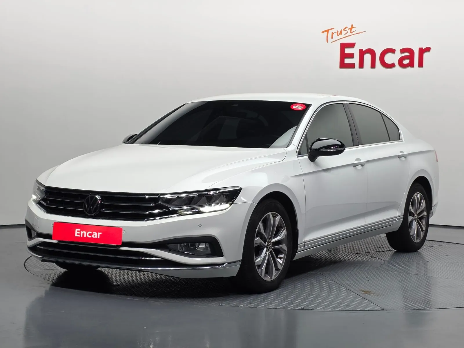 Volkswagen Passat 2.0 TDI Premium, снимка 1 от 20