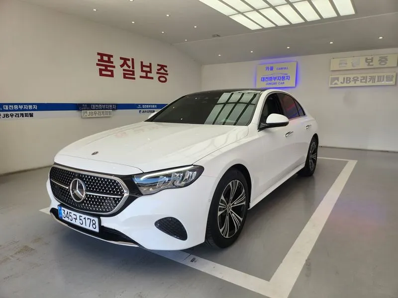 Mercedes-Benz E-Class E200 Avantgarde
