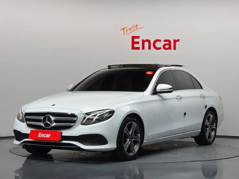 Mercedes-Benz E-Class E300 Avantgarde