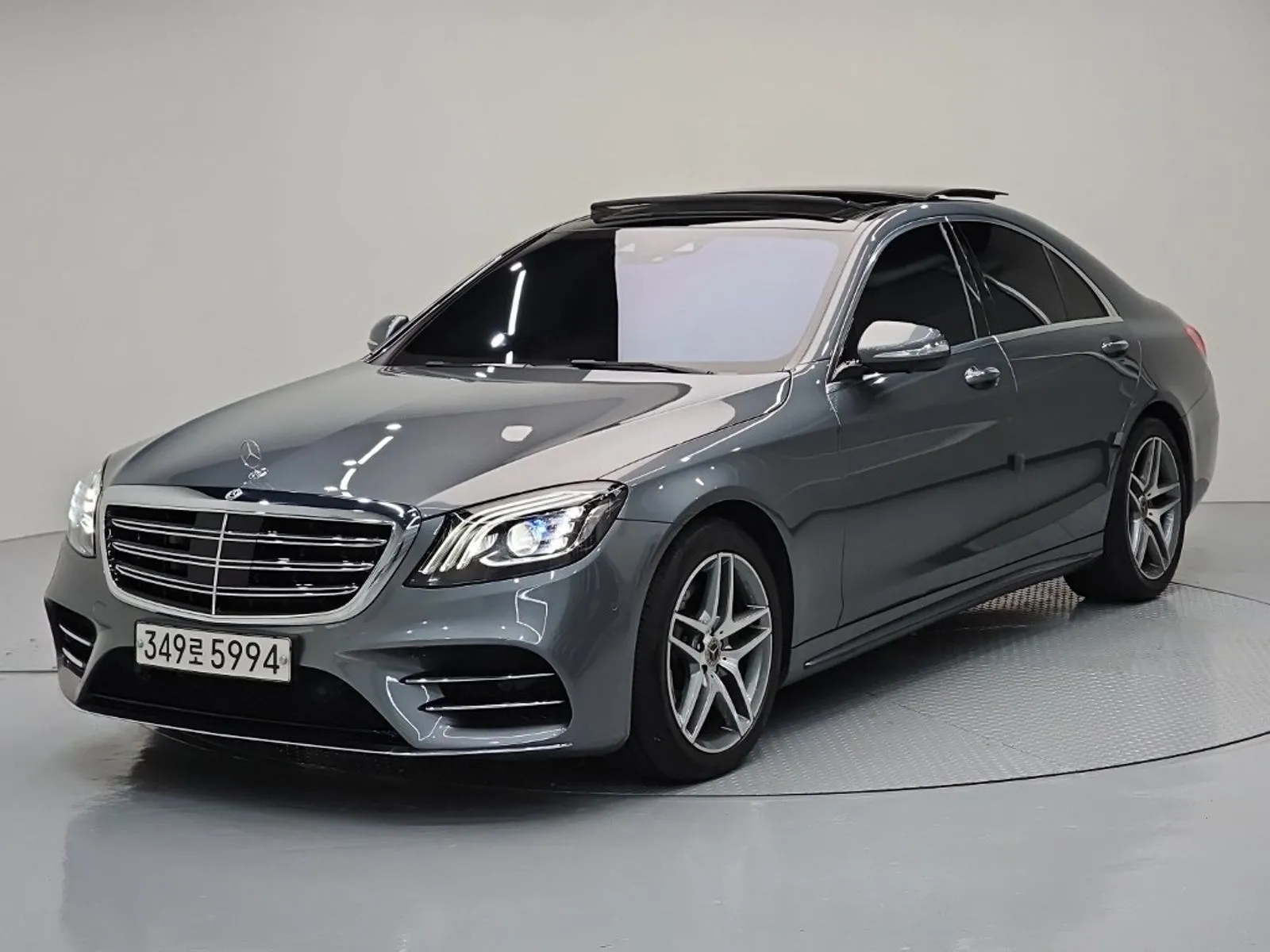 Mercedes-Benz S-Class S350 d 4MATIC AMG Line, снимка 1 от 20