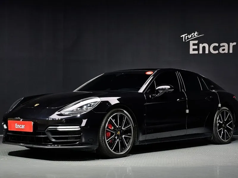 Porsche Panamera 4.0 GTS