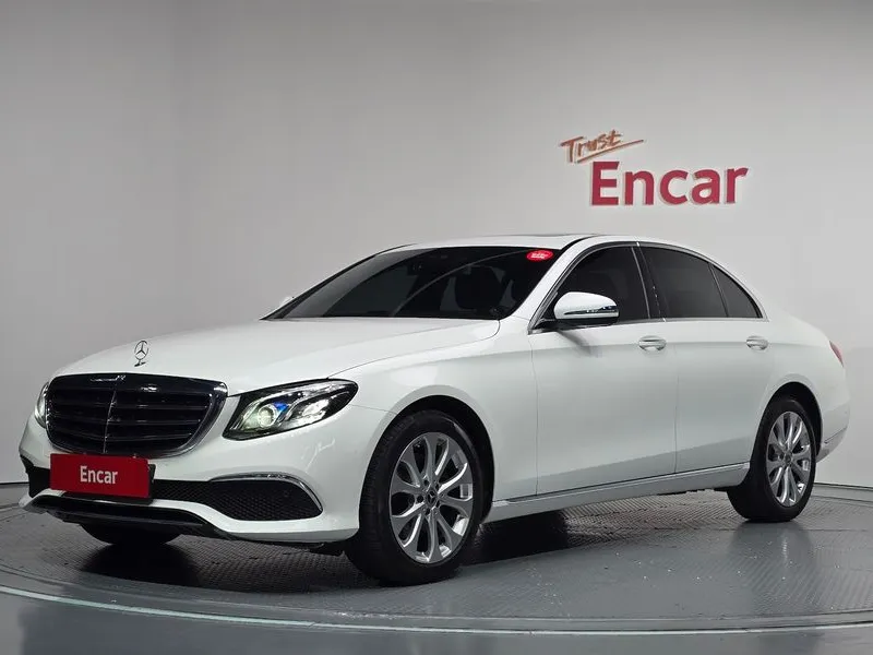 Mercedes-Benz E-Class E220d 4MATIC Exclusive