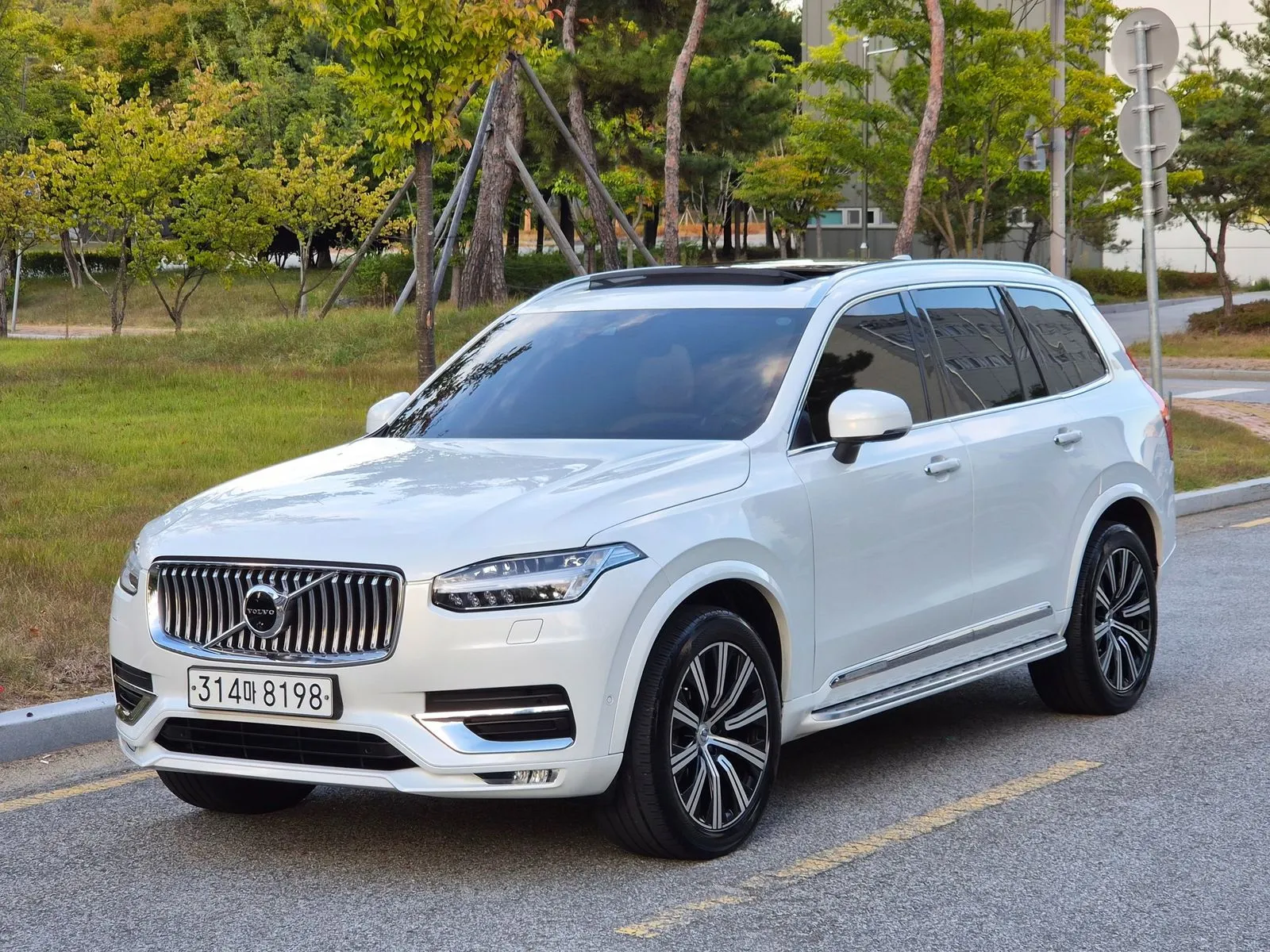 Volvo XC90 D5 Inscription, снимка 1 от 20