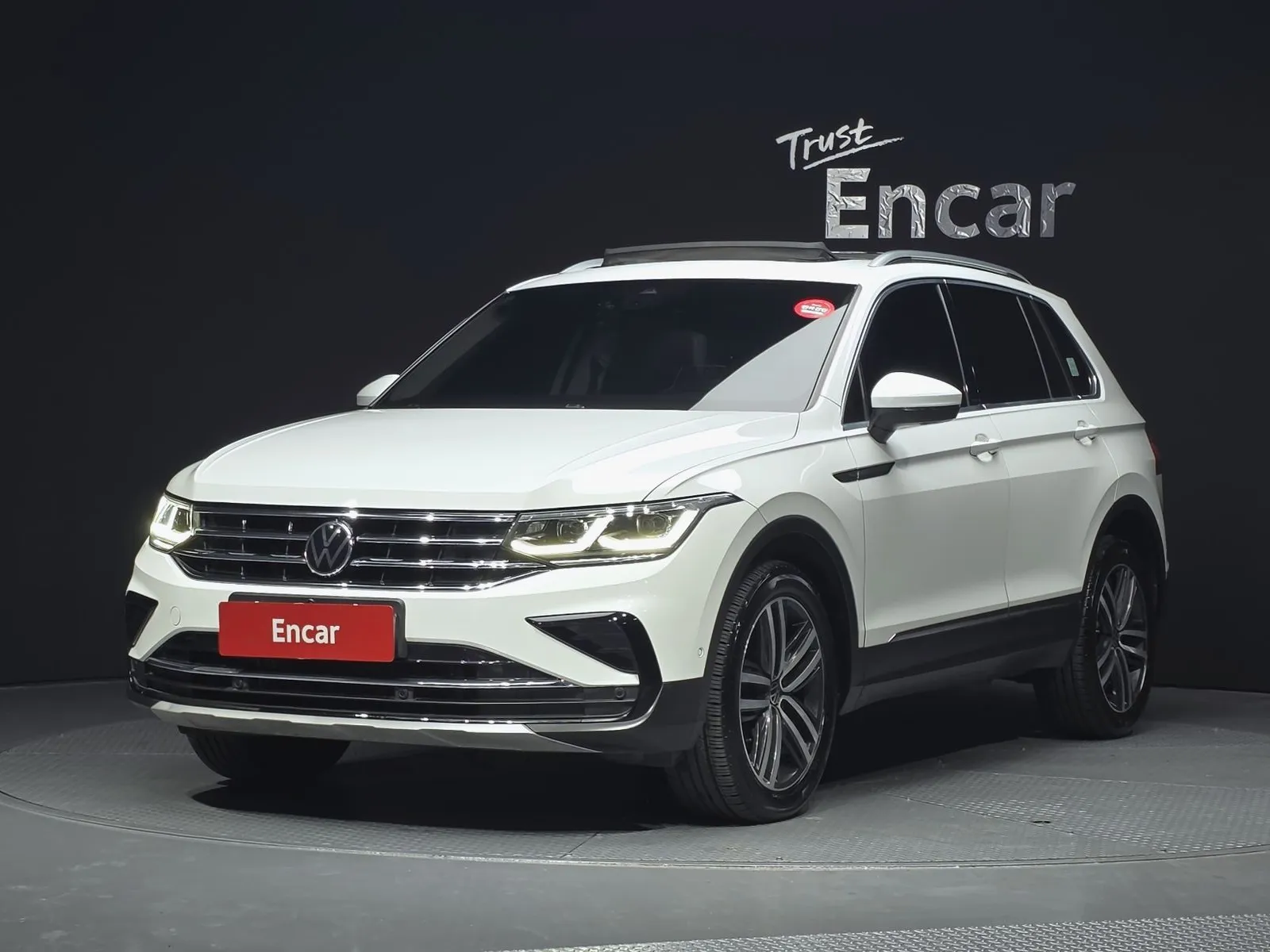 Volkswagen Tiguan 2.0 TDI 4Motion Prestige, снимка 1 от 20