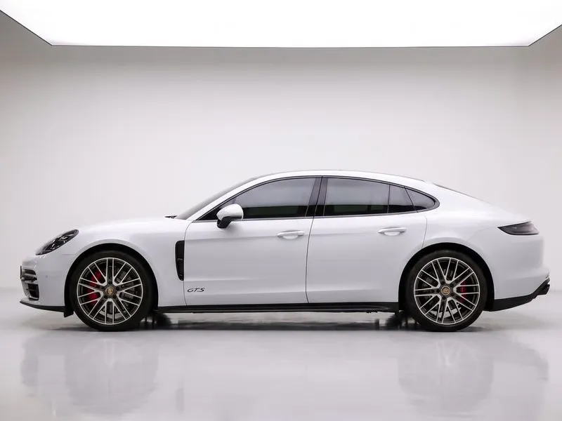 Porsche Panamera 4.0 GTS