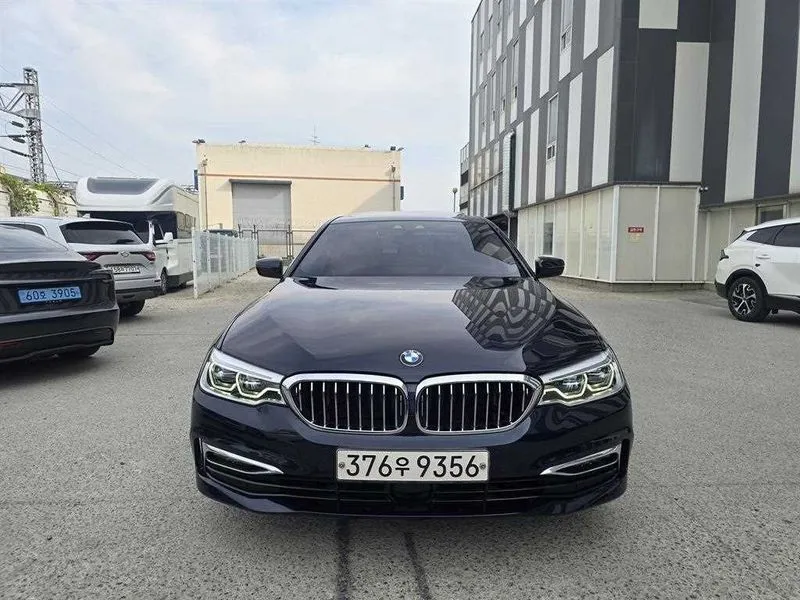 BMW 5 Series 530i Luxury Plus