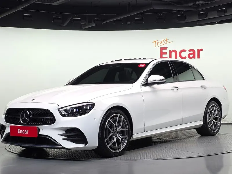 Mercedes-Benz E-Class E220d 4MATIC AMG Line