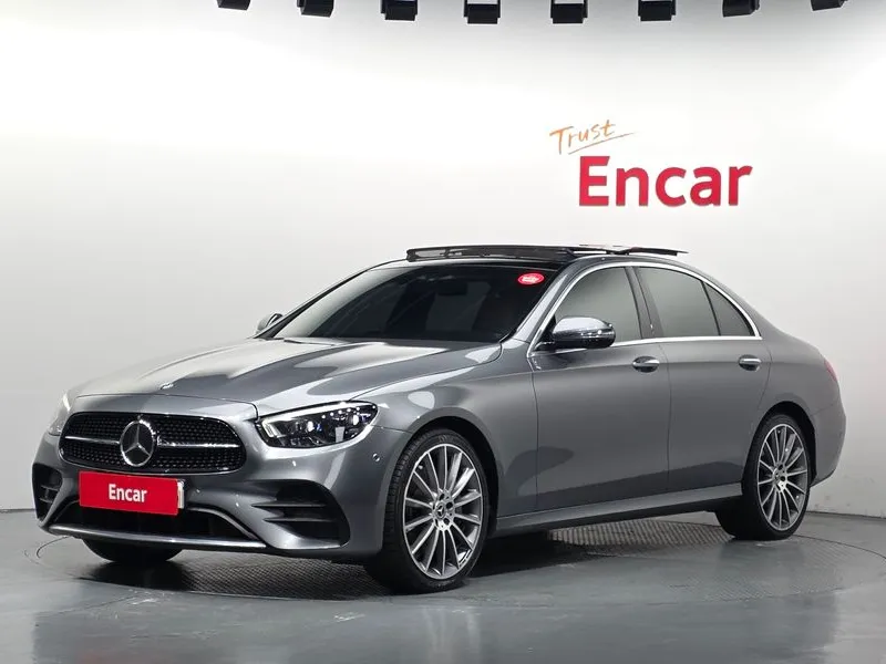 Mercedes-Benz E-Class E350 4MATIC AMG Line