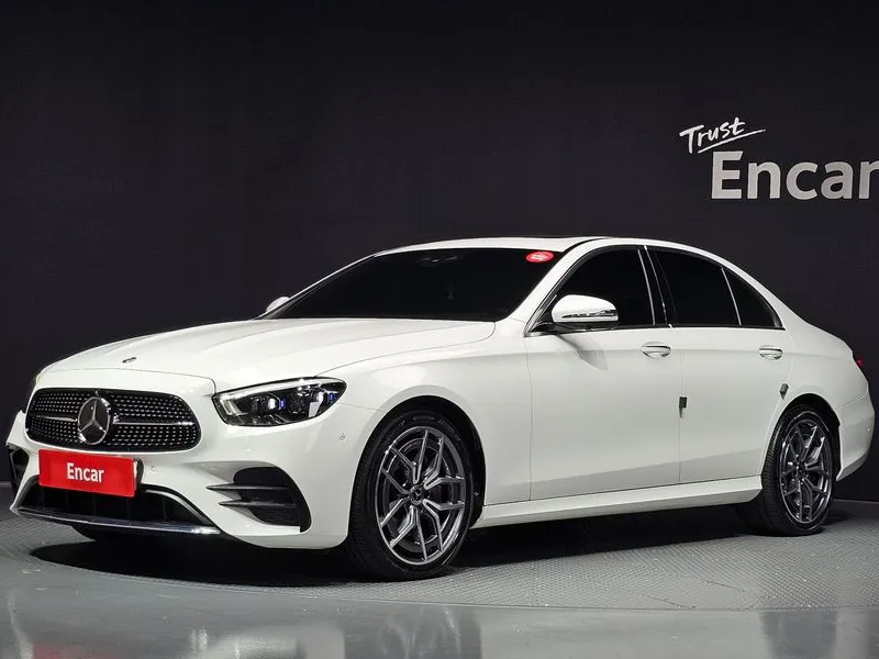 Mercedes-Benz E-Class E220d 4MATIC AMG Line