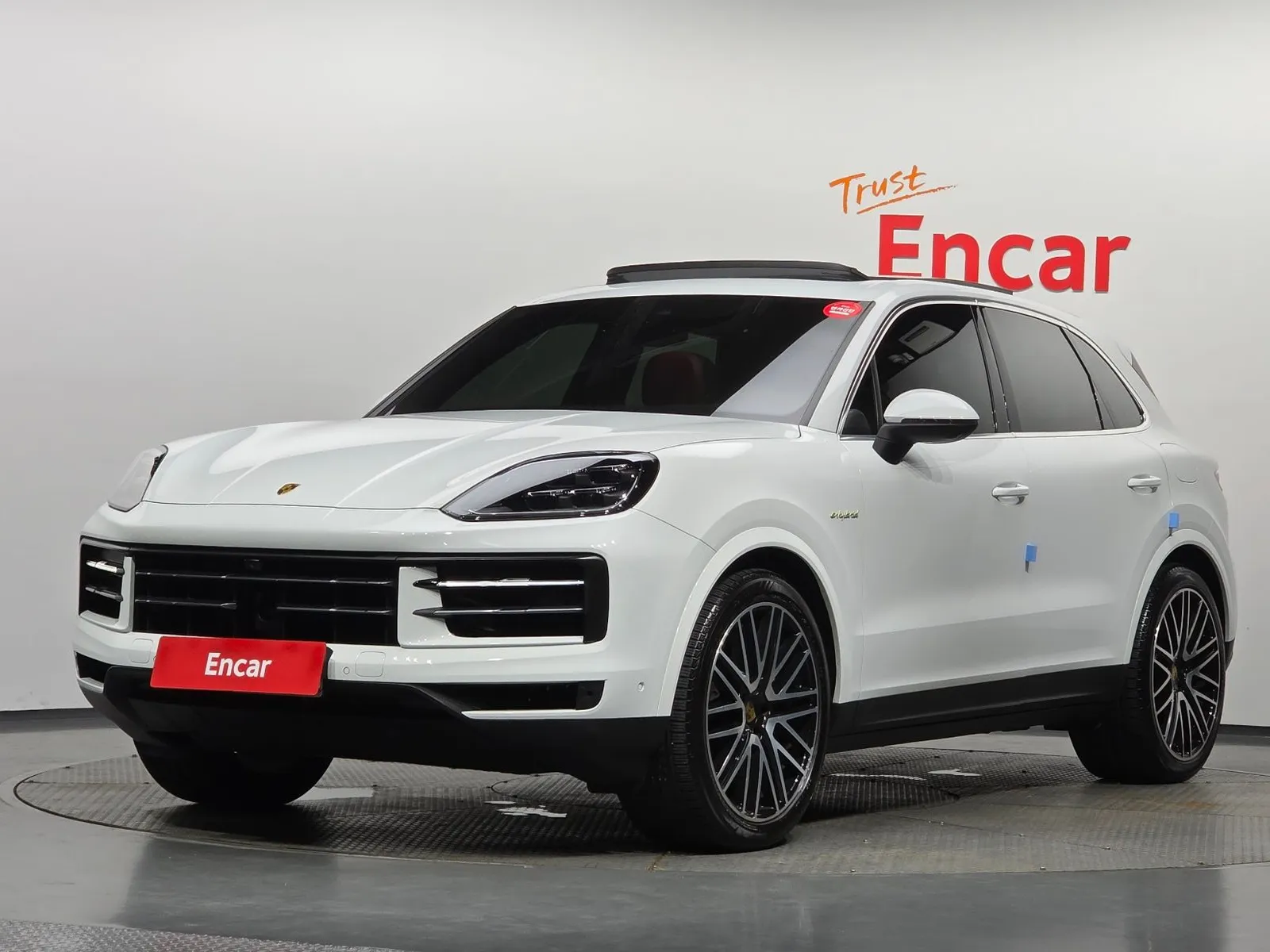 Porsche Cayenne 3.0 E-Hybrid, снимка 1 от 20