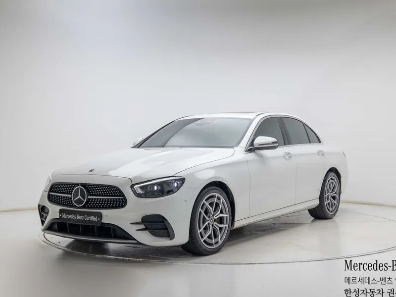 Mercedes-Benz E-Class E220d 4MATIC AMG Line