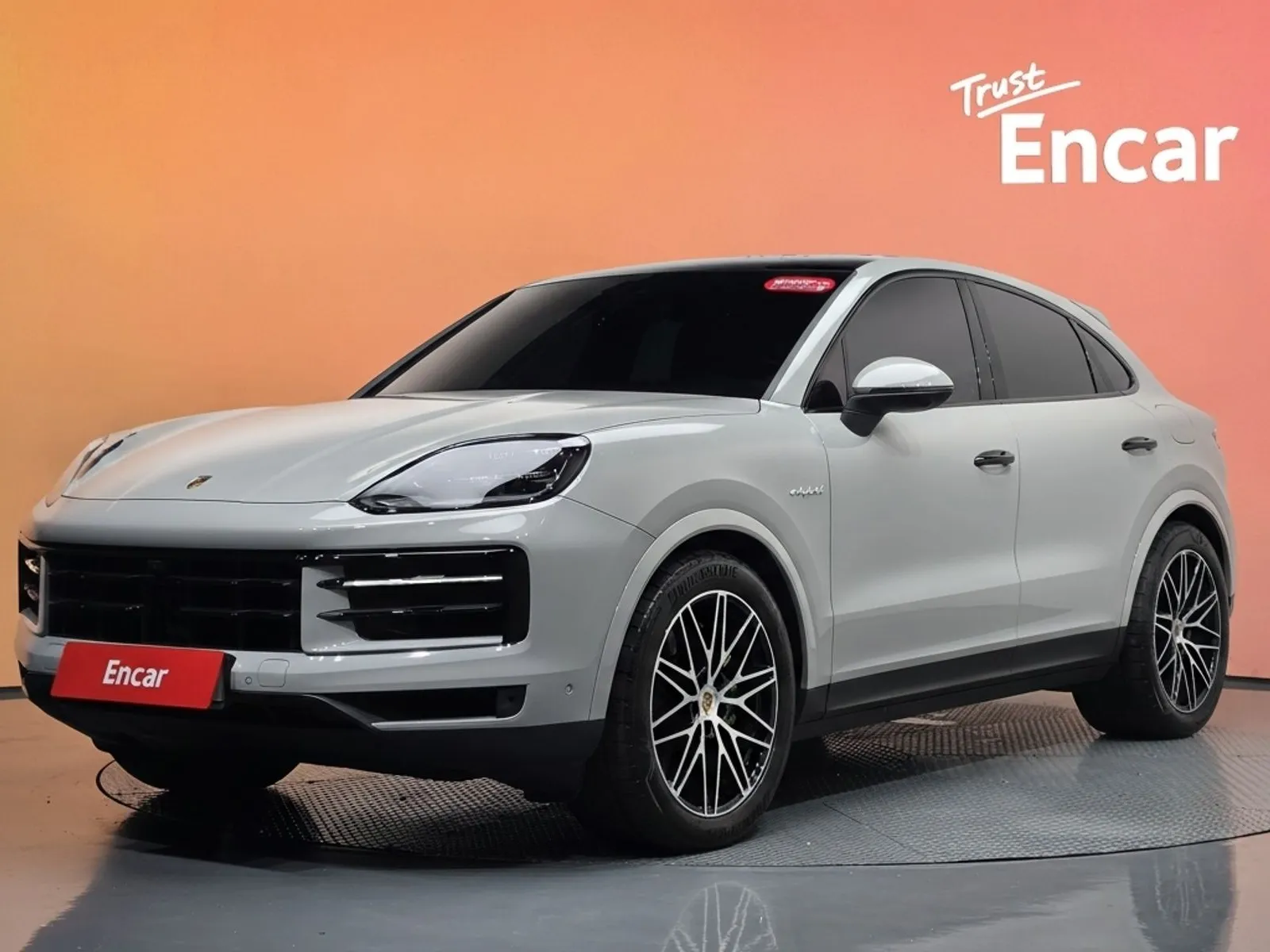 Porsche Cayenne 3.0 E-Hybrid Coupe, снимка 1 от 20