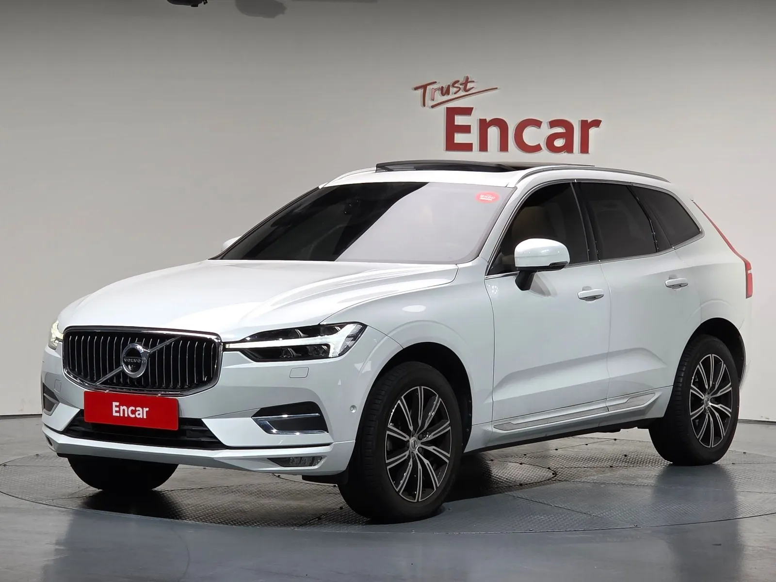 Volvo XC60 B5 Inscription, снимка 1 от 20