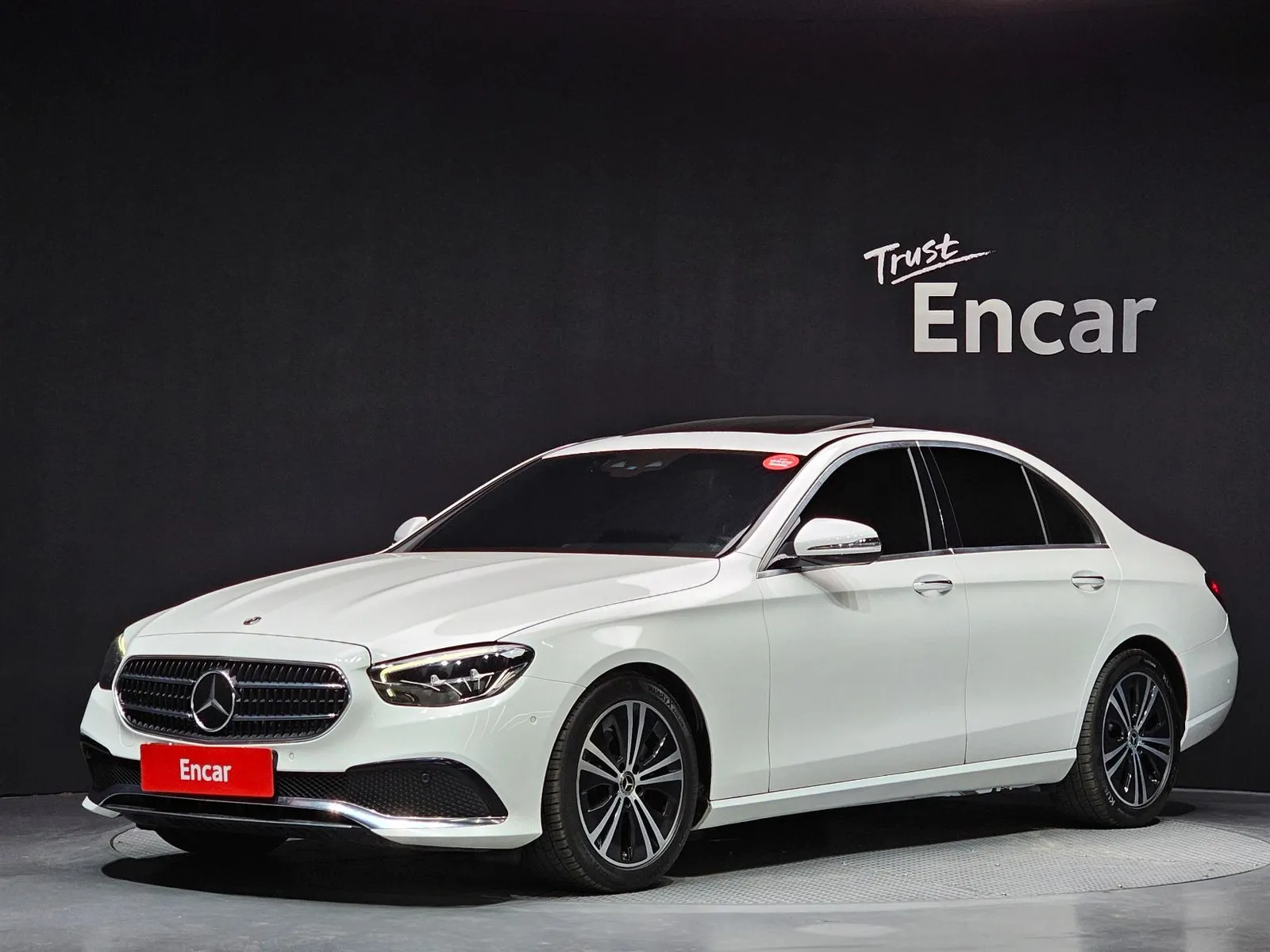 Mercedes-Benz E-Class E250 Avantgarde, снимка 1 от 20