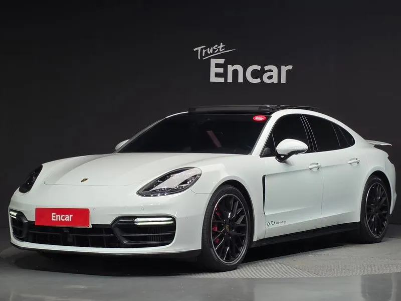 Porsche Panamera 4.0 GTS