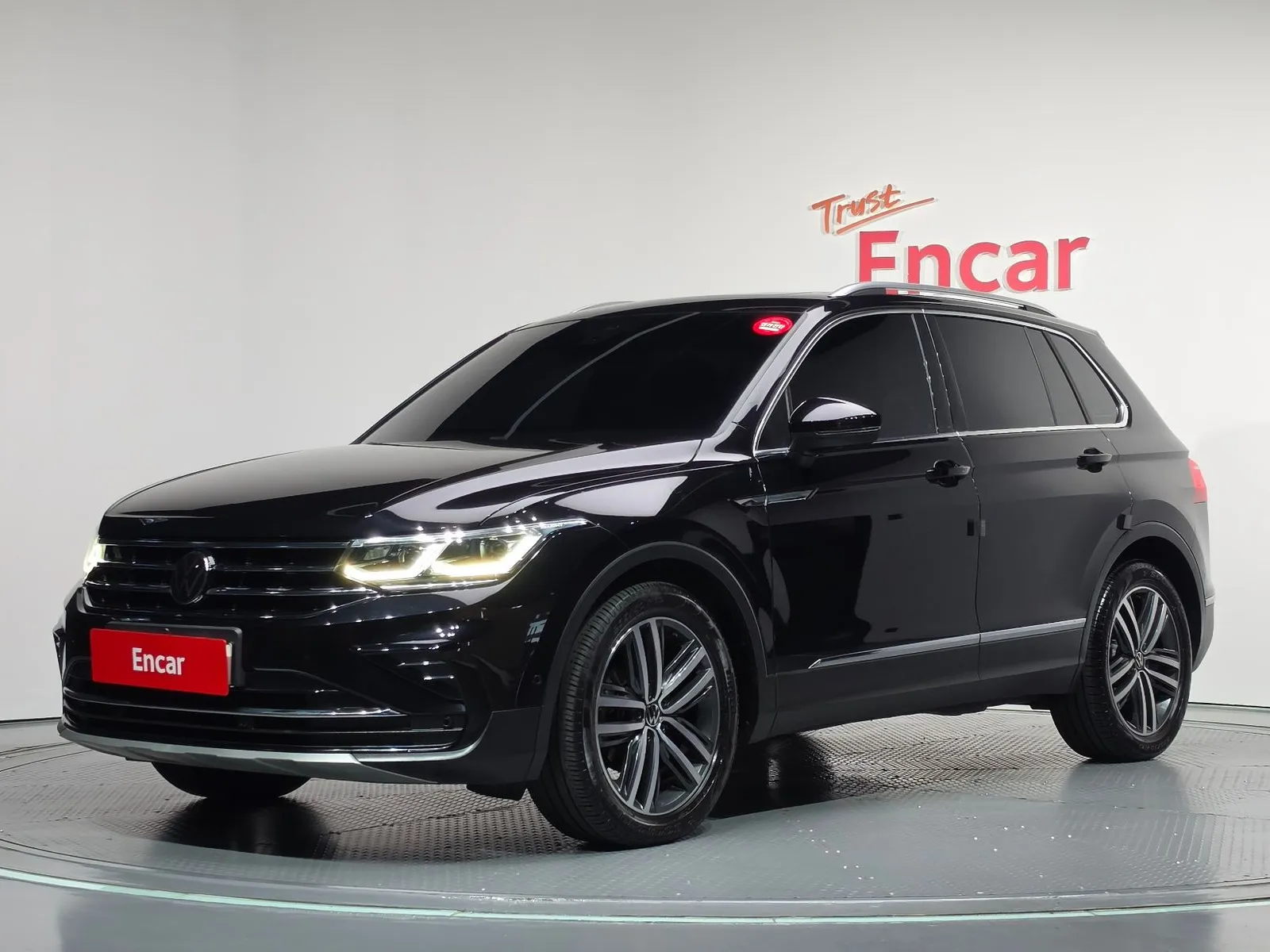 Volkswagen Tiguan 2.0 TDI Prestige, снимка 1 от 20