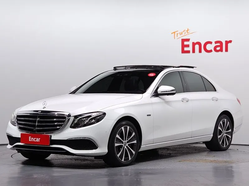 Mercedes-Benz E-Class E300e Exclusive