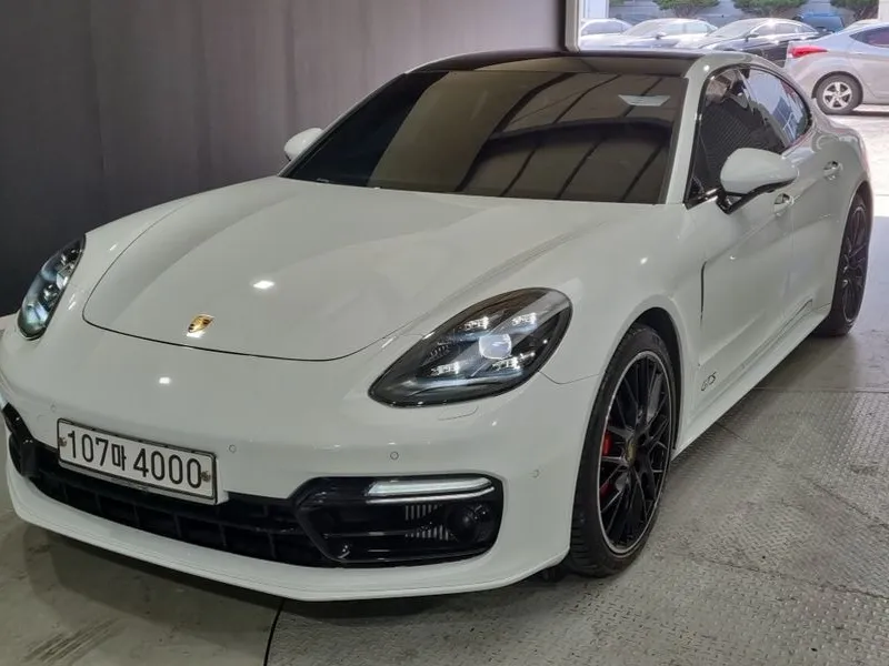 Porsche Panamera 4.0 GTS