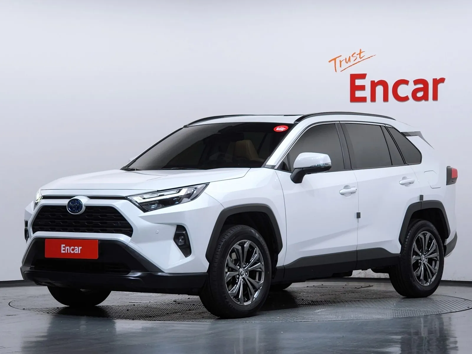 Toyota RAV4 2.5 2WD Hybrid XLE, снимка 1 от 20