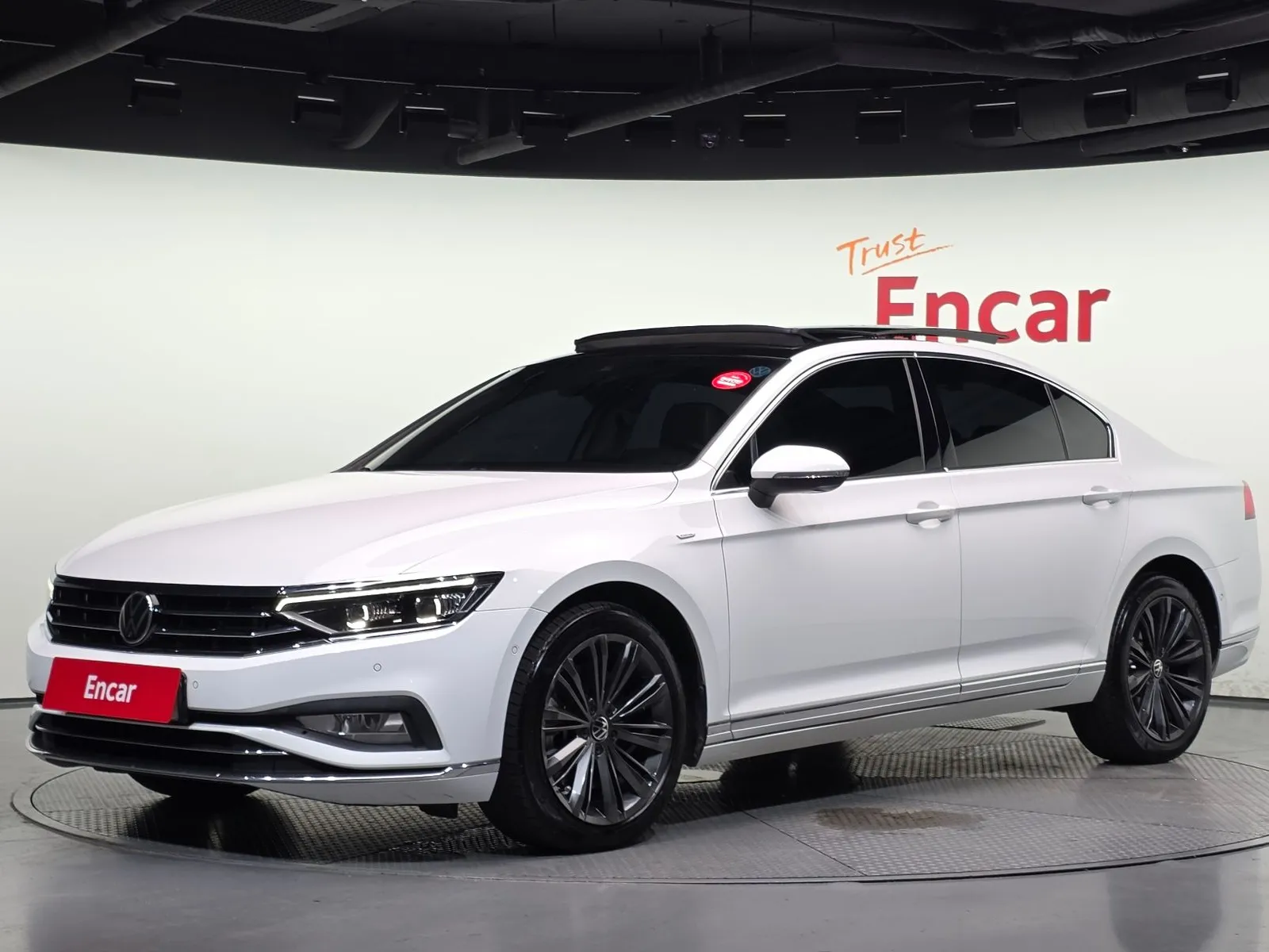 Volkswagen Passat 2.0 TDI 4Motion Prestige, снимка 1 от 20