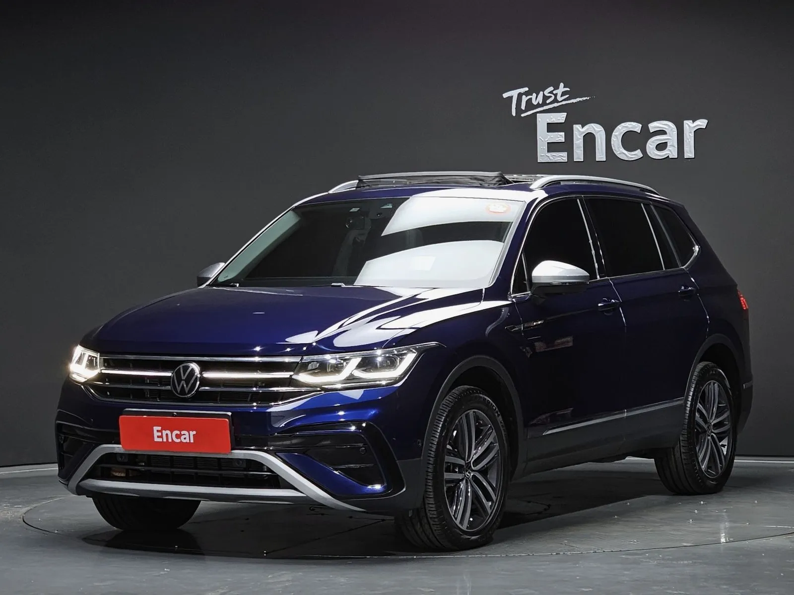 Volkswagen Tiguan 2.0 TSI Prestige, снимка 1 от 20