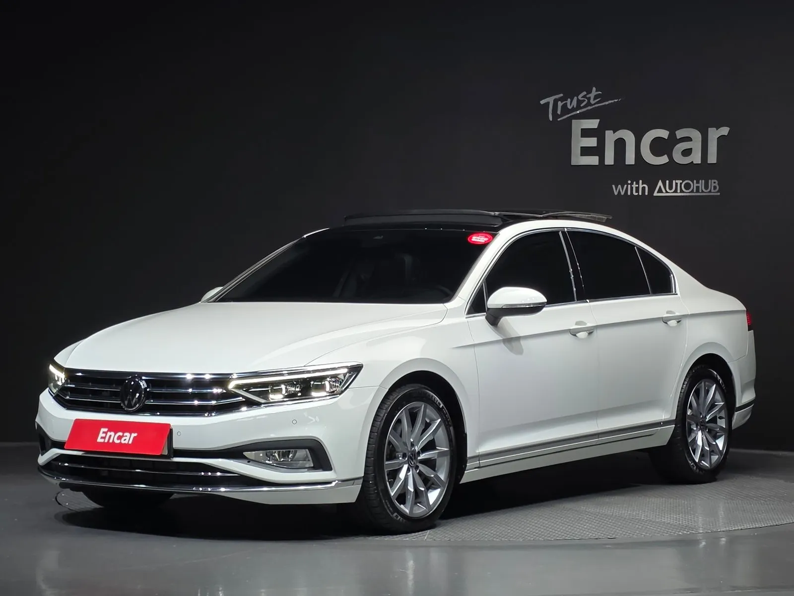 Volkswagen Passat 2.0 TDI Prestige, снимка 1 от 20