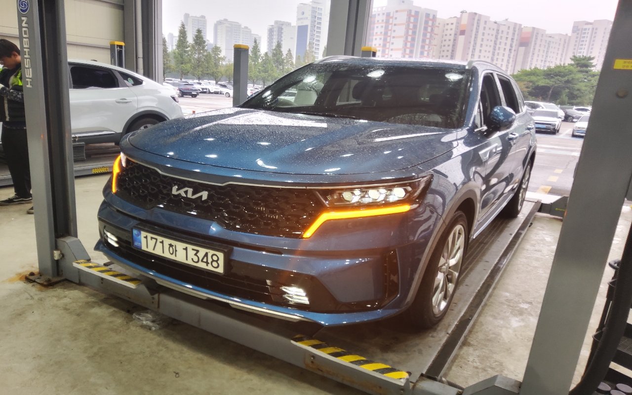 Kia Sorento New (MQ4) 2.5 gasoline 2WD Prestige
