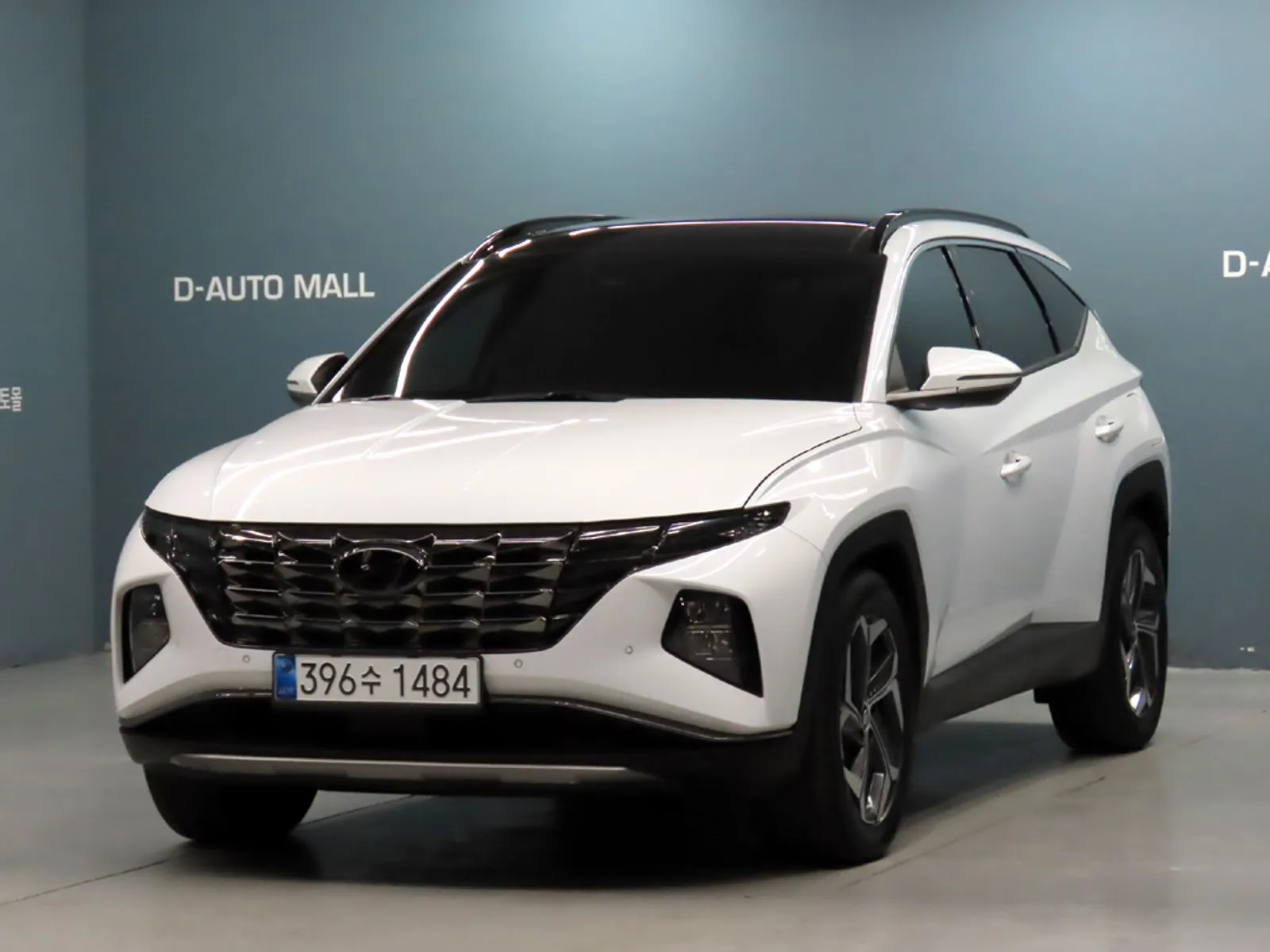 Hyundai Tucson Diesel 2.0 2WD, снимка 1 от 20