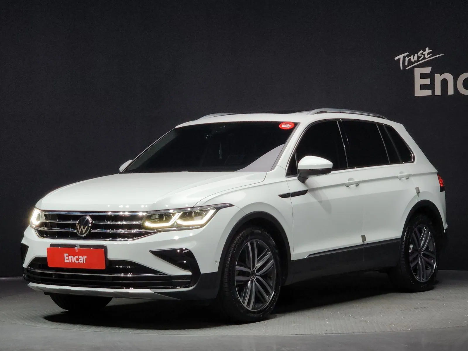 Volkswagen Tiguan 2.0 TDI Prestige, снимка 1 от 20
