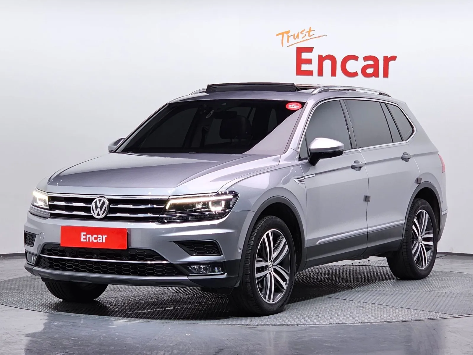 Volkswagen Tiguan 2.0 TDI Prestige, снимка 1 от 20