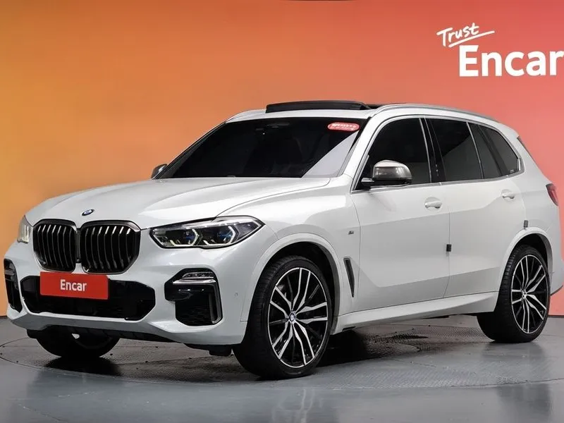 BMW X5 M50d First Edition