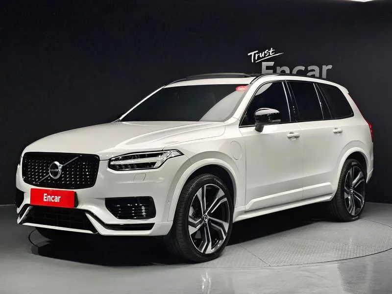 Volvo XC90 T8 R-Design Hybrid