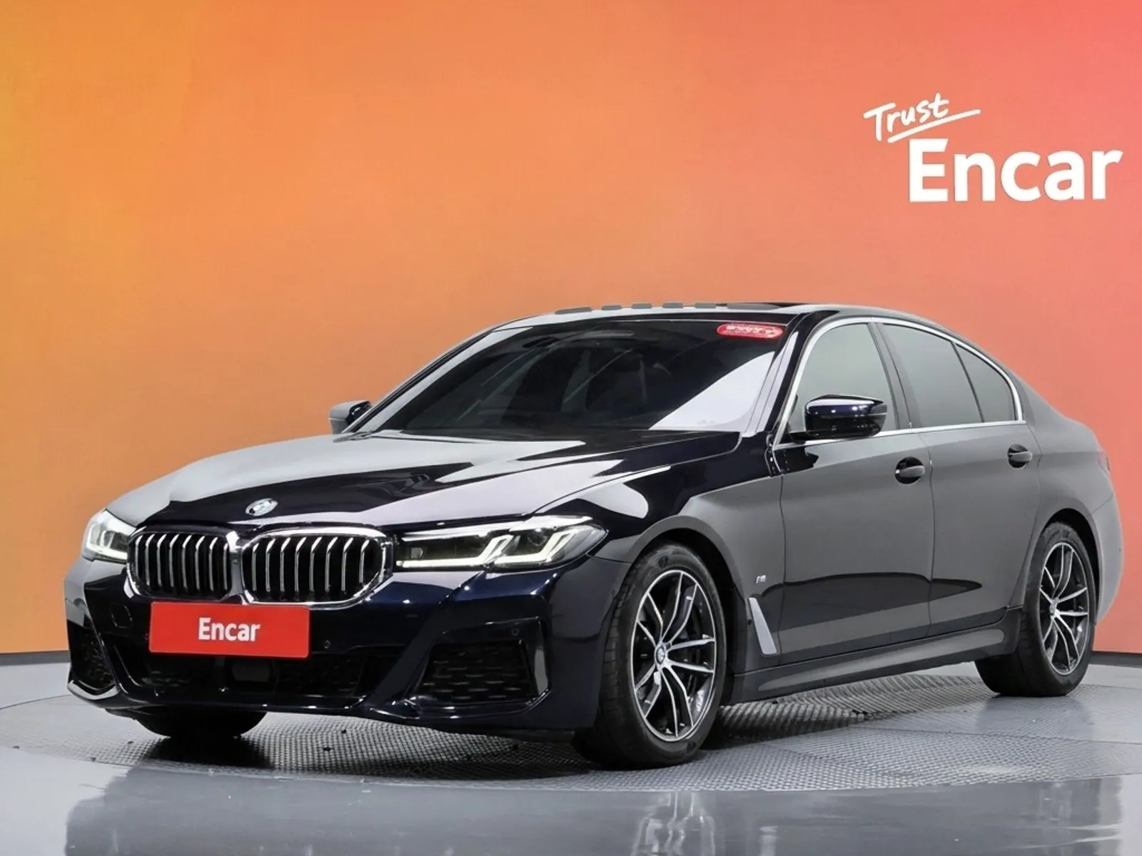 BMW 5 Series 520i M Sport, снимка 1 от 20