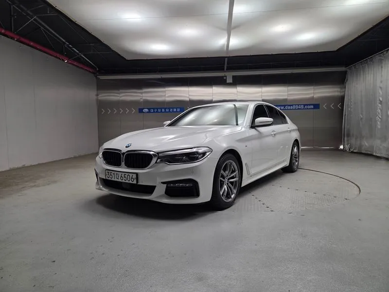 BMW 5 Series 520d M Sport Plus