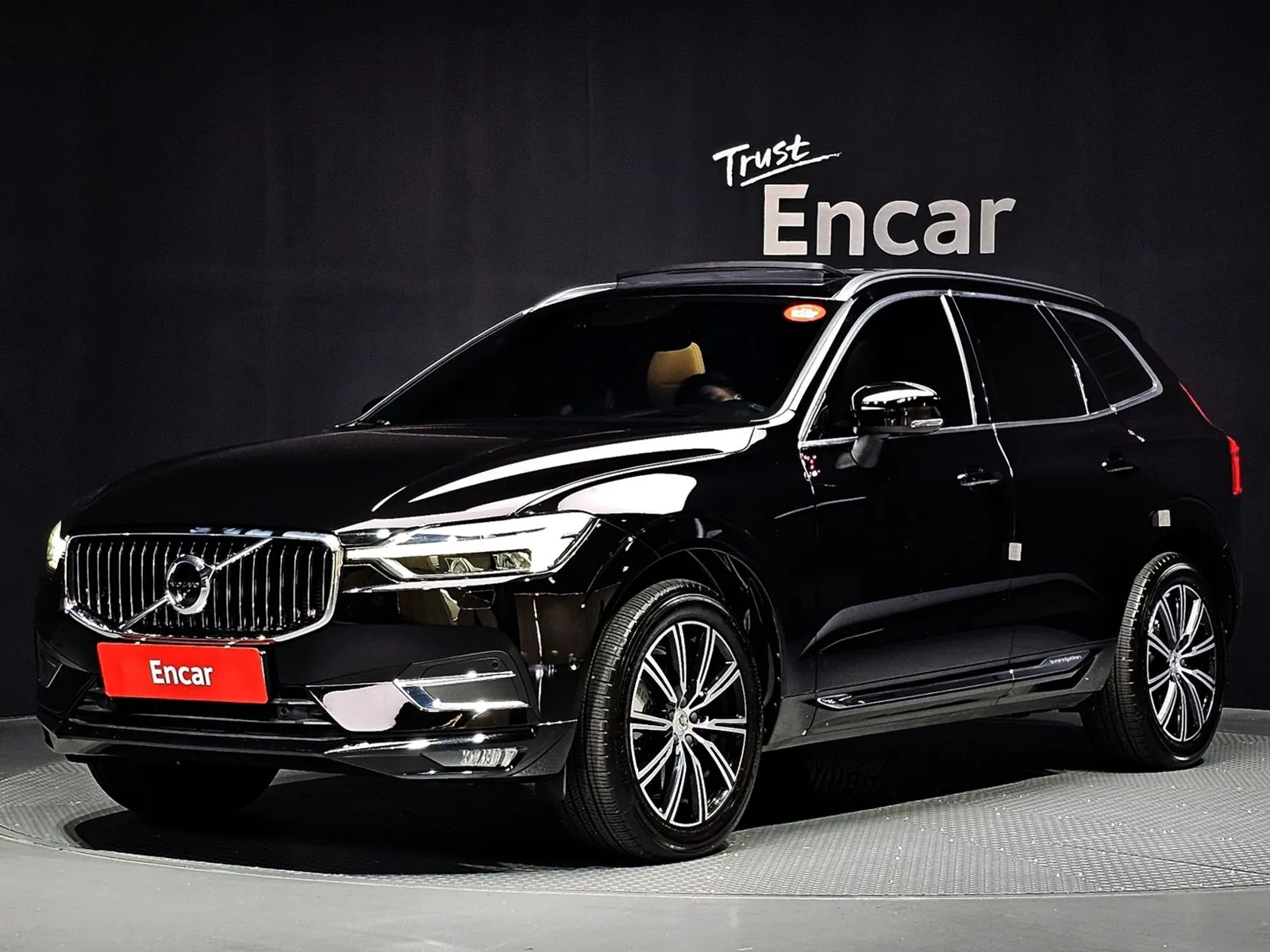 Volvo XC60 T6 Inscription, снимка 1 от 20