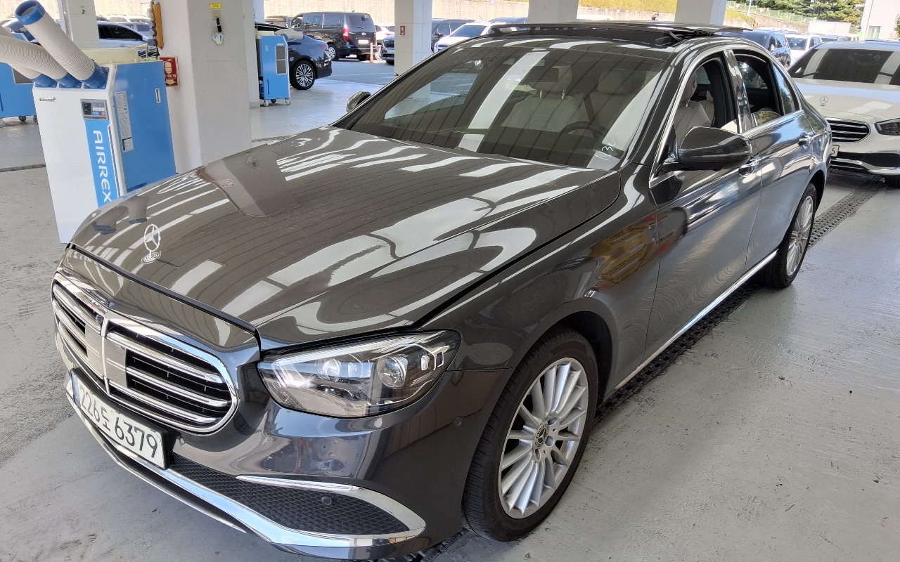 Mercedes-Benz E-Class (5th generation) E250 Exclusive