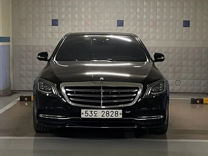 Mercedes-Benz S-Class S560L 4MATIC