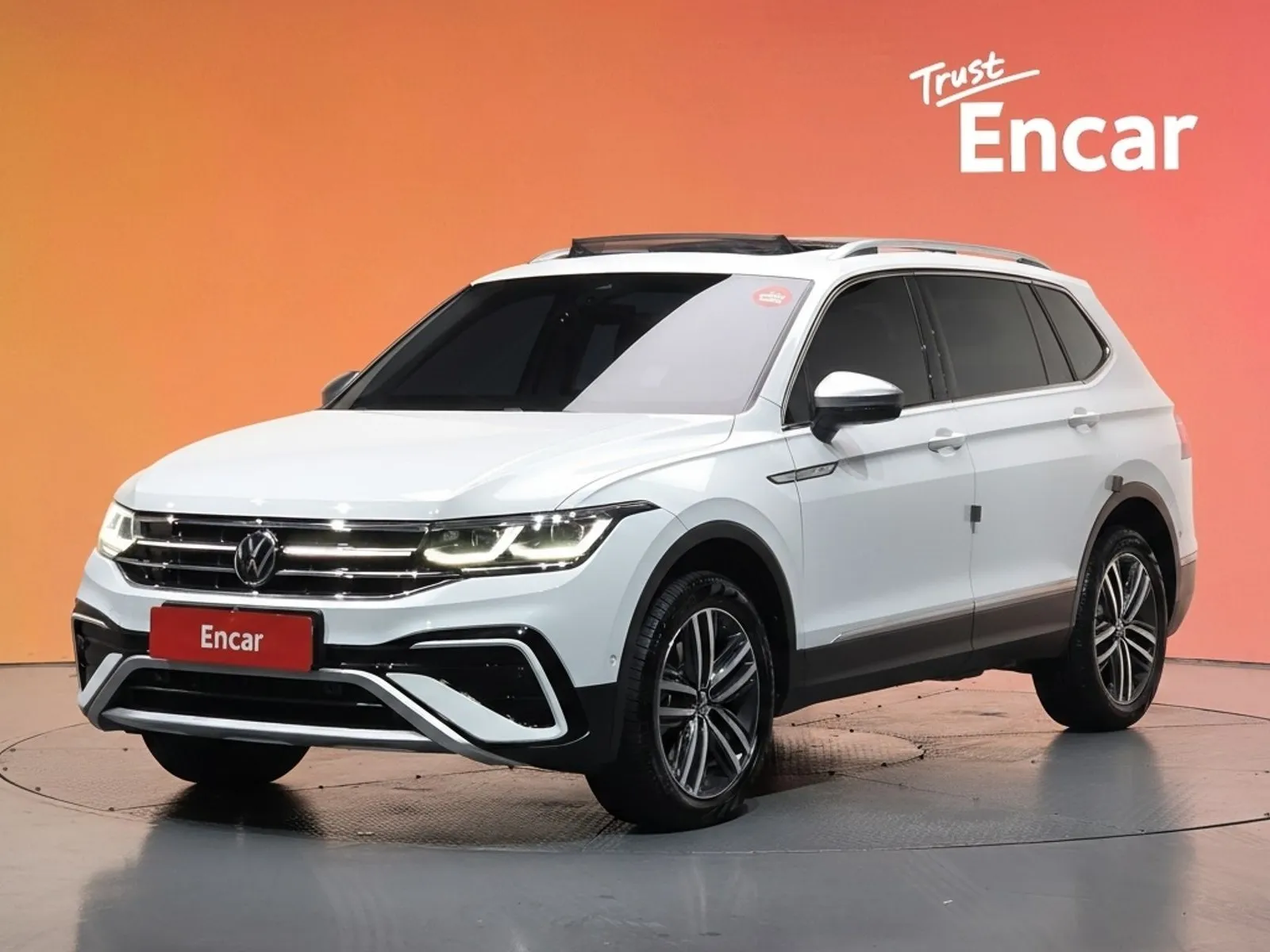 Volkswagen Tiguan 2.0 TSI Prestige, снимка 1 от 20