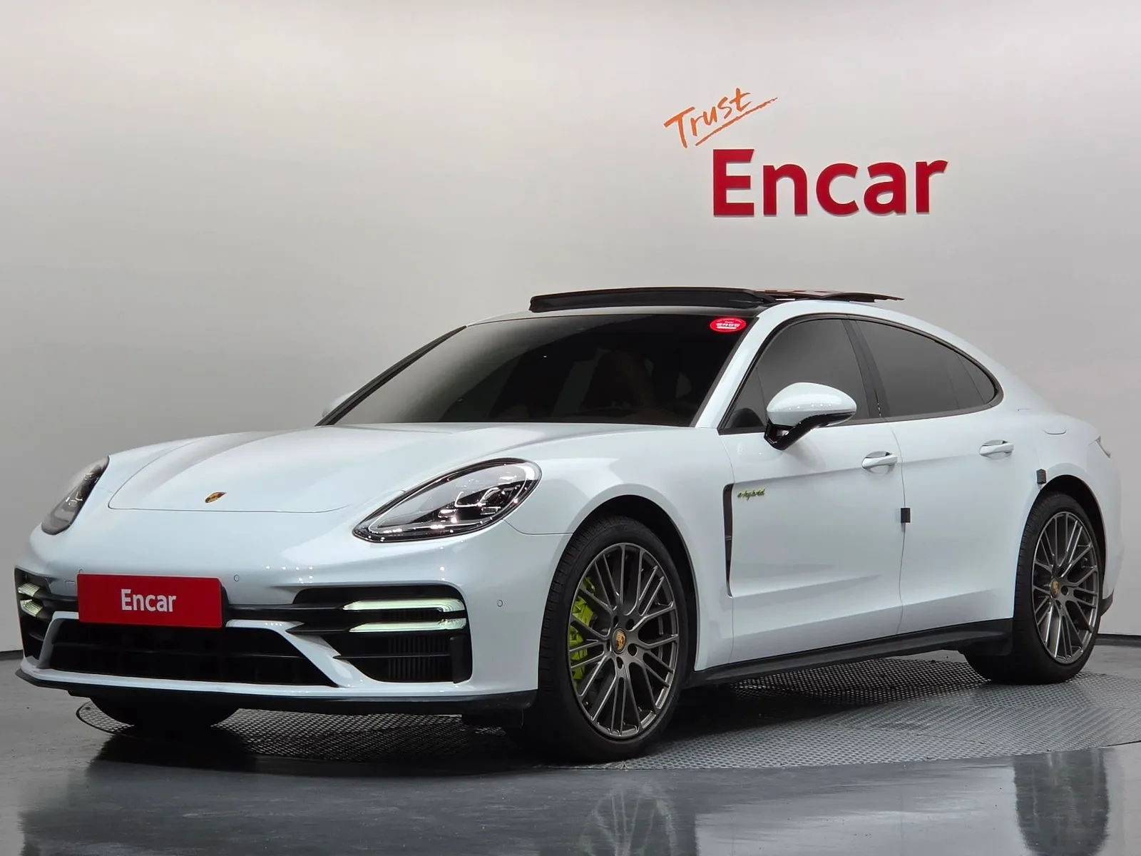 Porsche Panamera 2.9 AWD E-Hybrid Platinum Edition, снимка 1 от 20