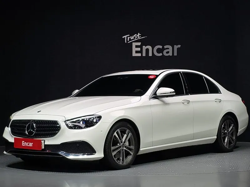 Mercedes-Benz E-Class E350 4MATIC Avantgarde