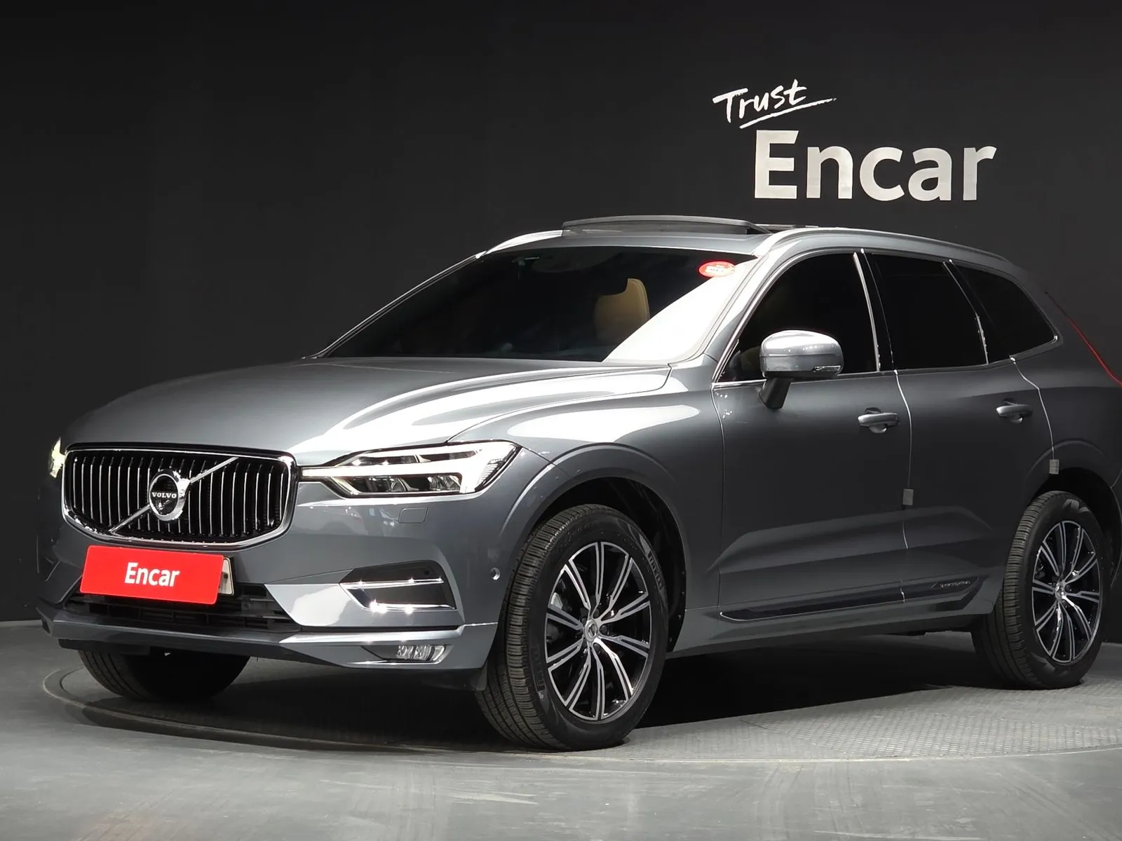 Volvo XC60 T6 Inscription, снимка 1 от 20