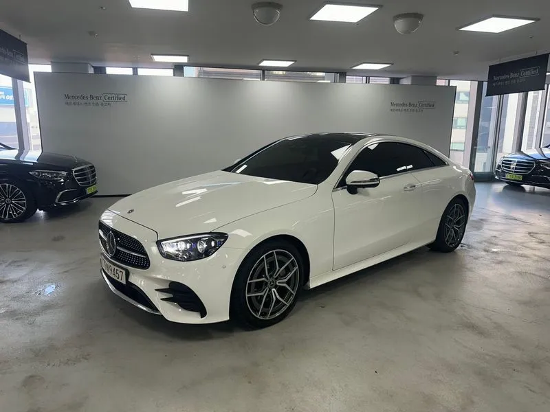 Mercedes-Benz E-Class E300d 4MATIC Coupe