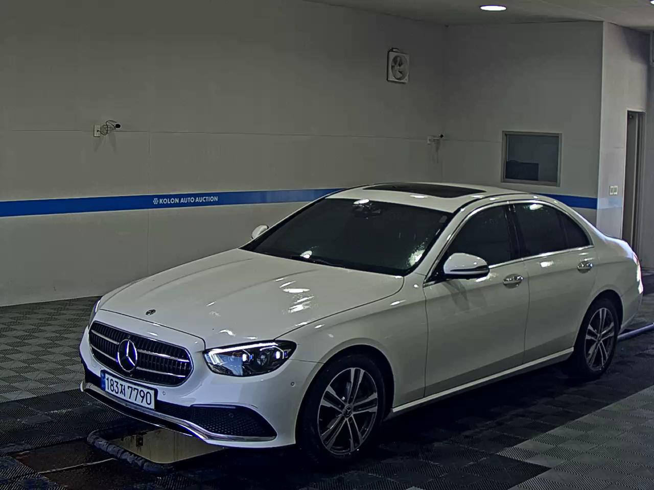 Mercedes-Benz E-Class Avantgarde 4MATIC