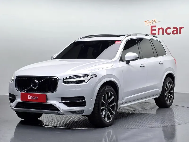 Volvo XC90 D5 Momentum