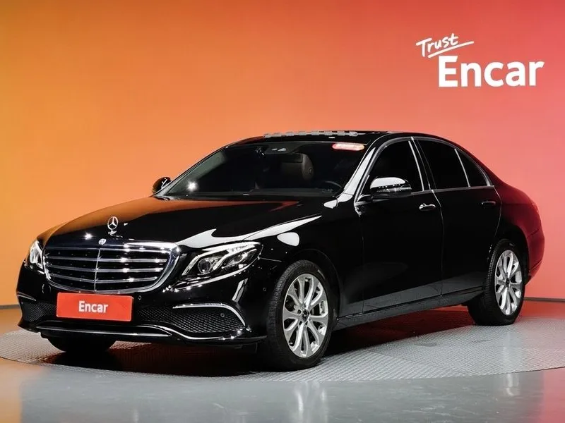 Mercedes-Benz E-Class E220d 4MATIC Exclusive