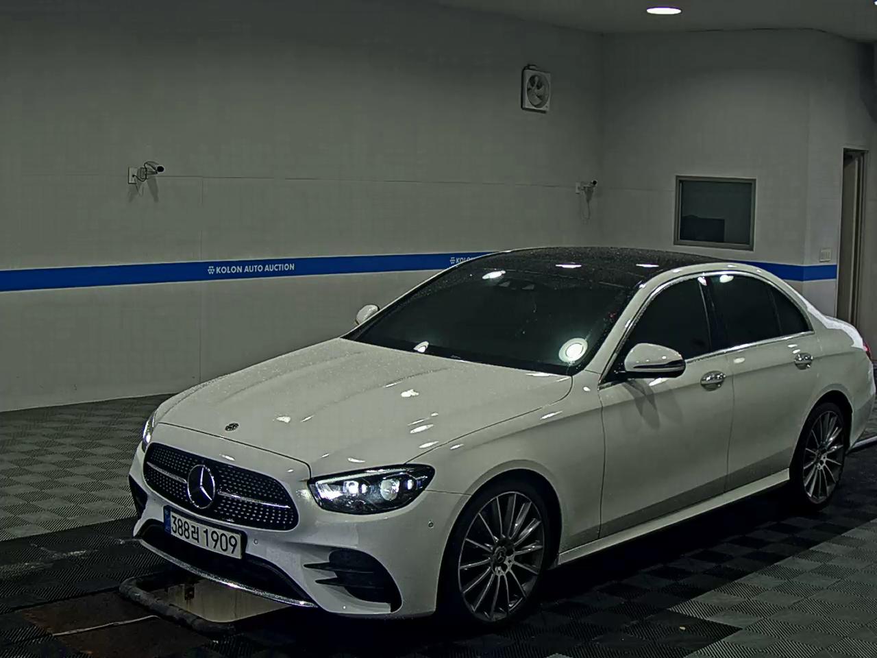 Mercedes-Benz E-Class AMG Line 4MATIC
