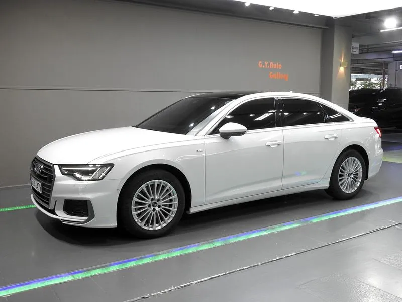 Audi A6 45 TFSI Premium