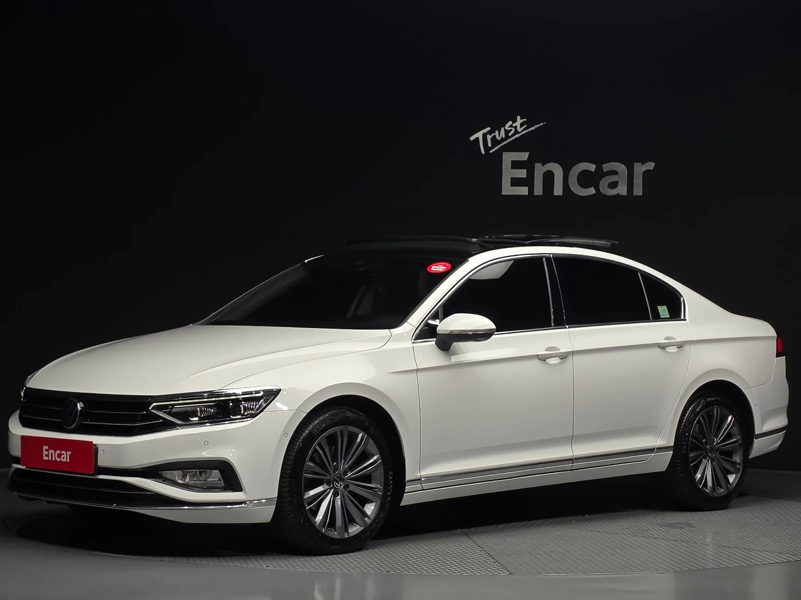 Volkswagen Passat 2.0 TDI 4Motion Prestige, снимка 1 от 20