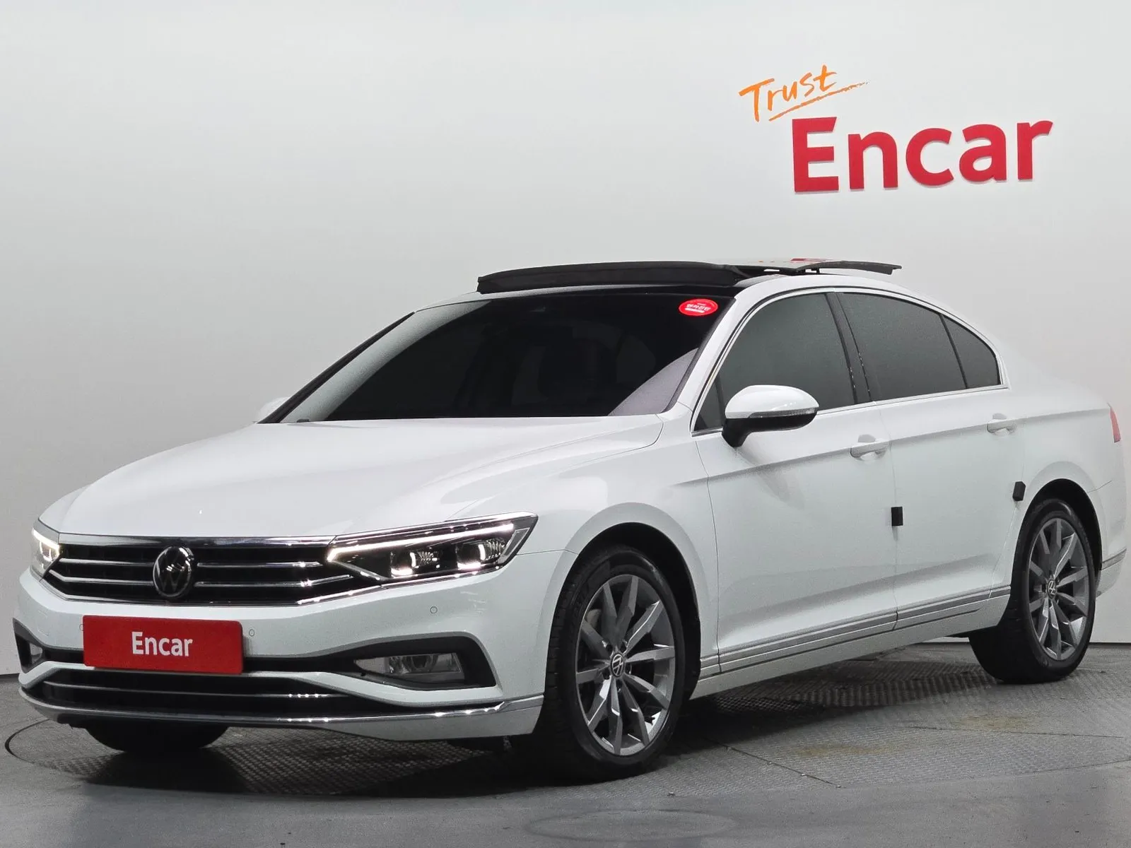 Volkswagen Passat 2.0 TDI Prestige, снимка 1 от 20