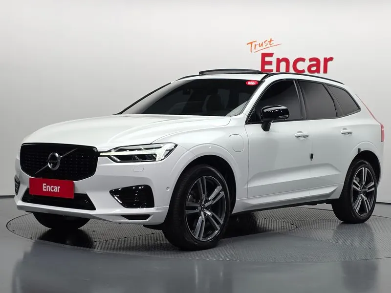 Volvo XC60 T8 R-Design